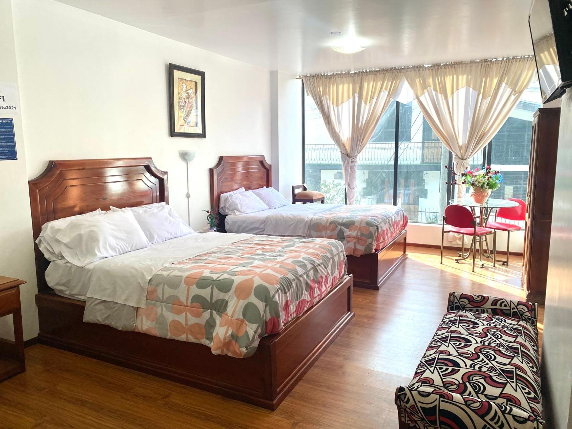 Loreto Hotel ลาตาคุงกา ภายนอก รูปภาพ